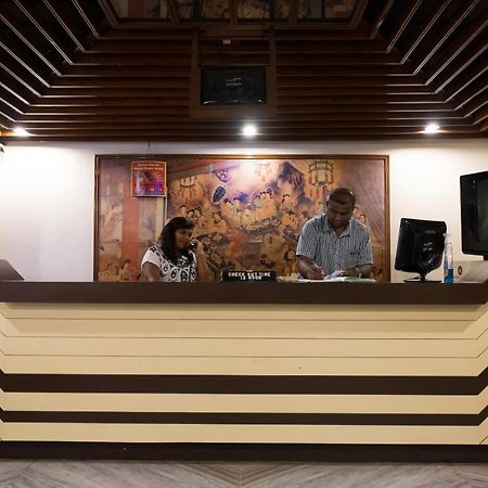 Welcome Hotel - Fort Mumbai Bagian luar foto