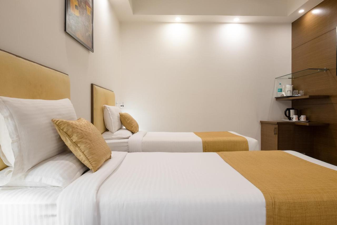 Welcome Hotel - Fort Mumbai Bagian luar foto